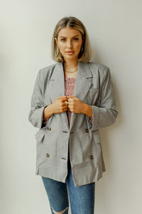 mode, dainty lines blazer
