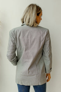 mode, dainty lines blazer