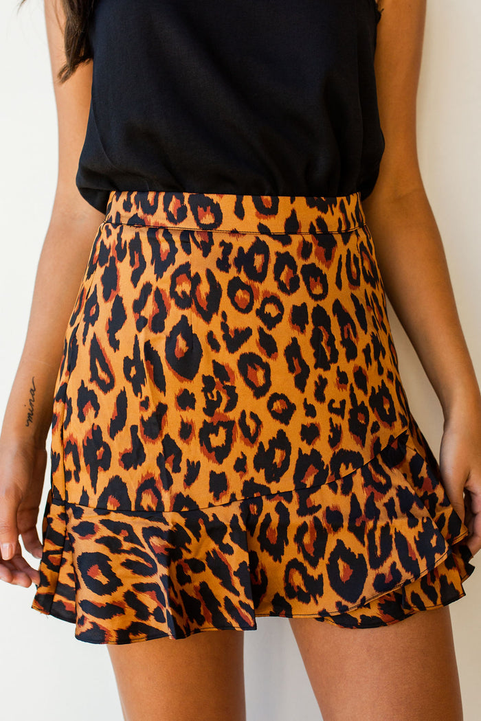 mode, luxe leopard skirt