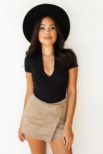 mode, v plunged ribbed bodysuit
