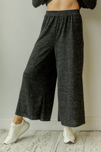 mode, meant to be set (pants)