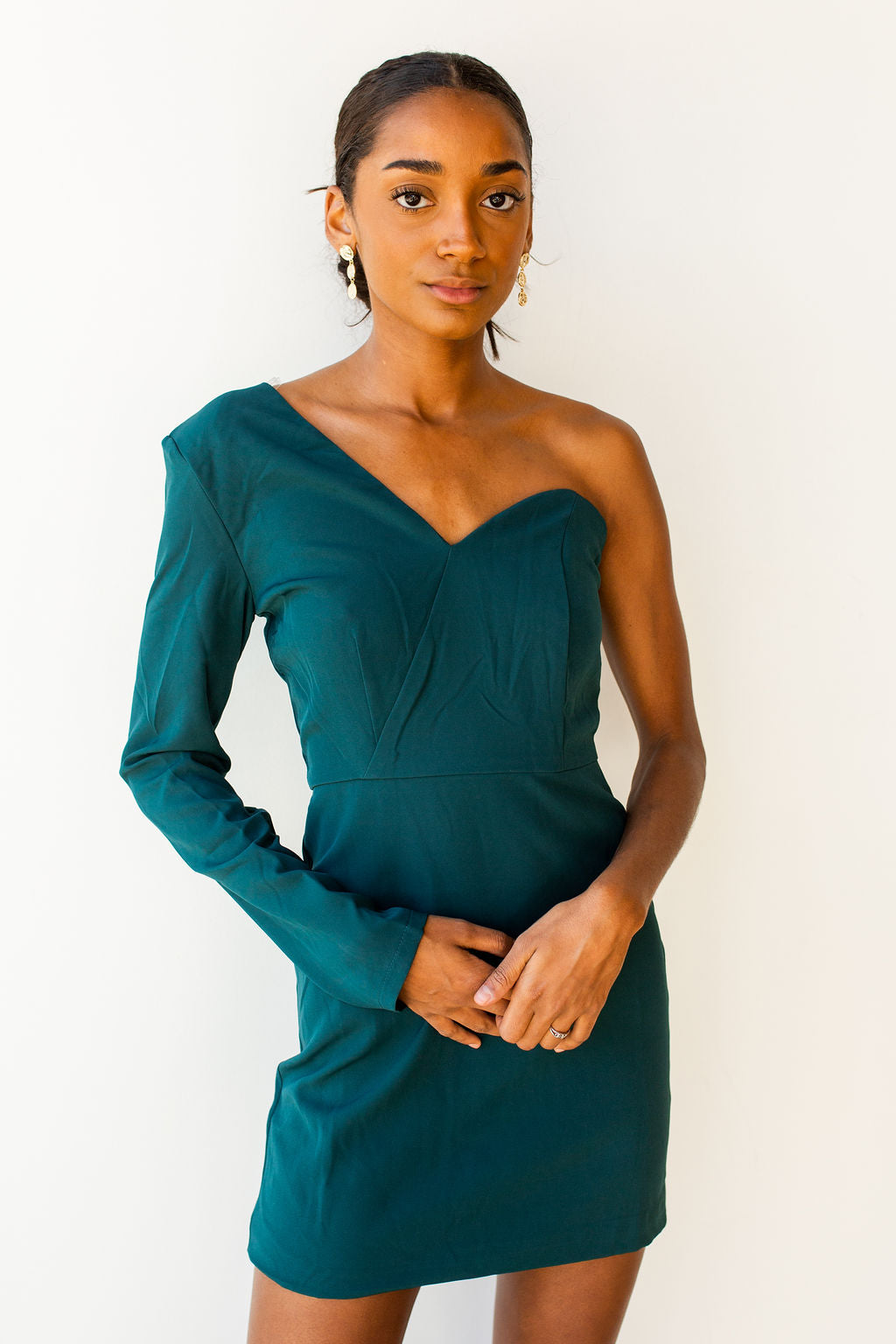 mode, one shoulder dress