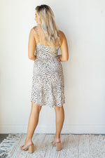 mode, leopard slip dress