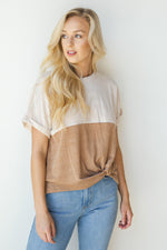 mode, constrasting side knot top