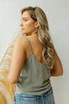 mode, ruffled tank