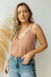 mode, ruffled tank