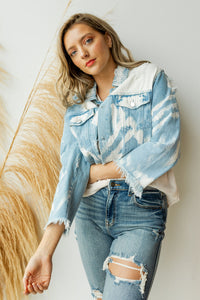 mode, distressed bleach dye denim jacket