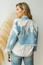 mode, distressed bleach dye denim jacket