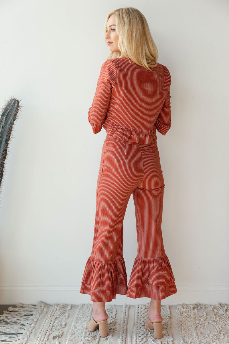 mode, delta ruffle set (top)