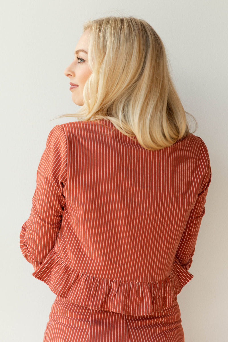 mode, delta ruffle set (top)