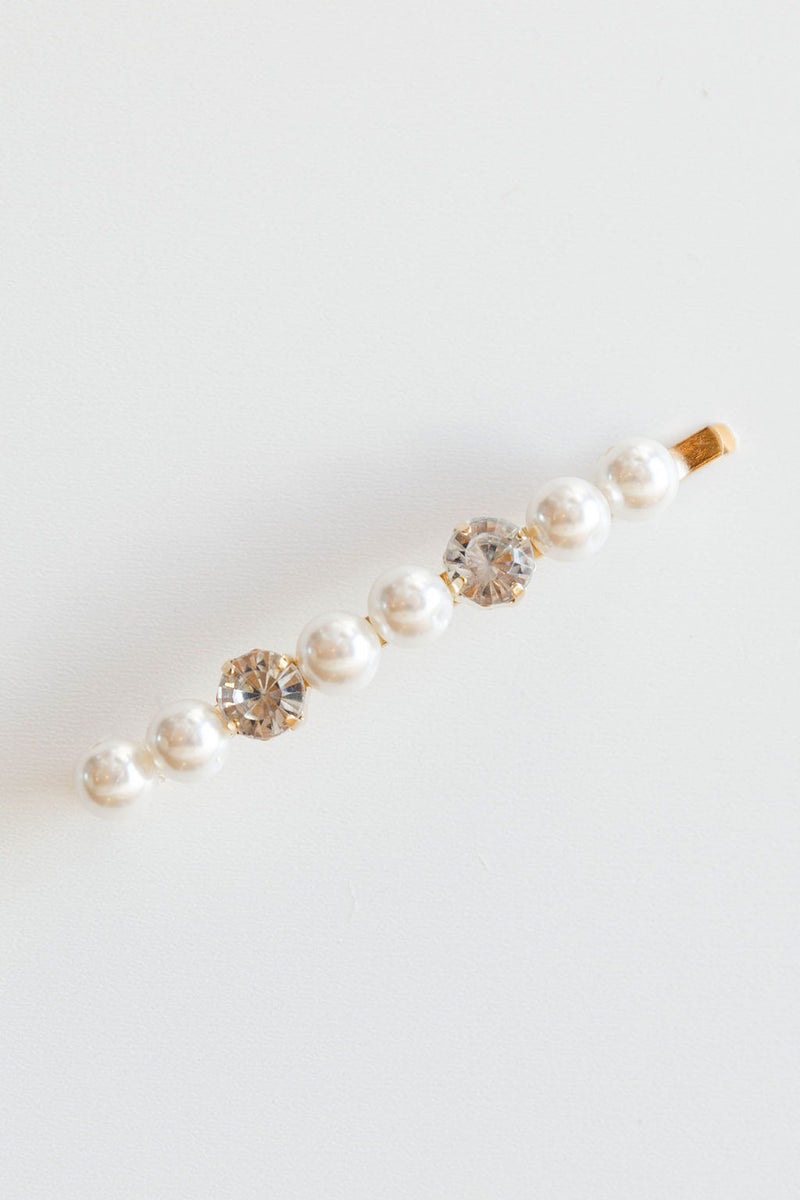 mode, pearl girl bobby pin