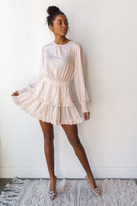 mode, ruffle detail layer dress
