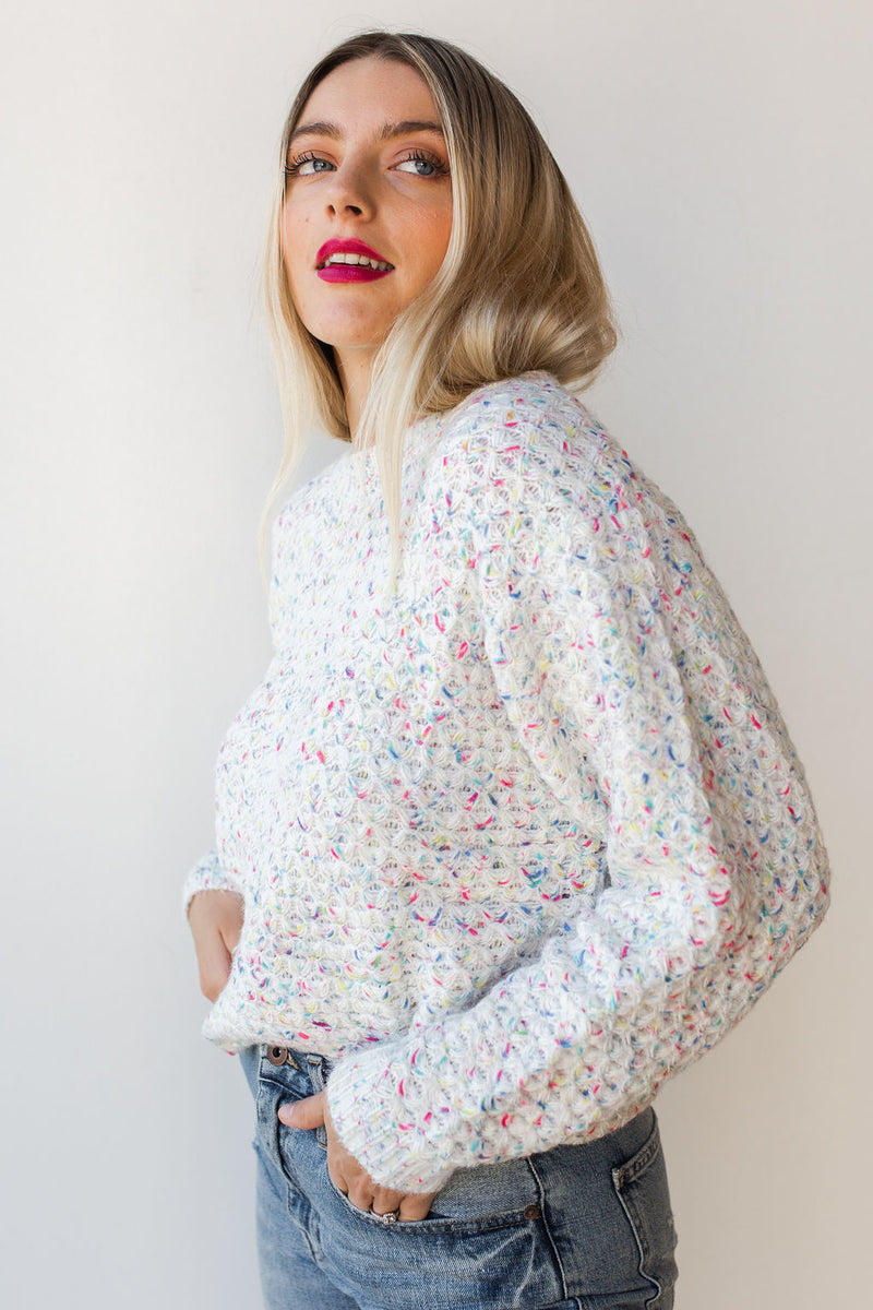 mode, color pop sweater