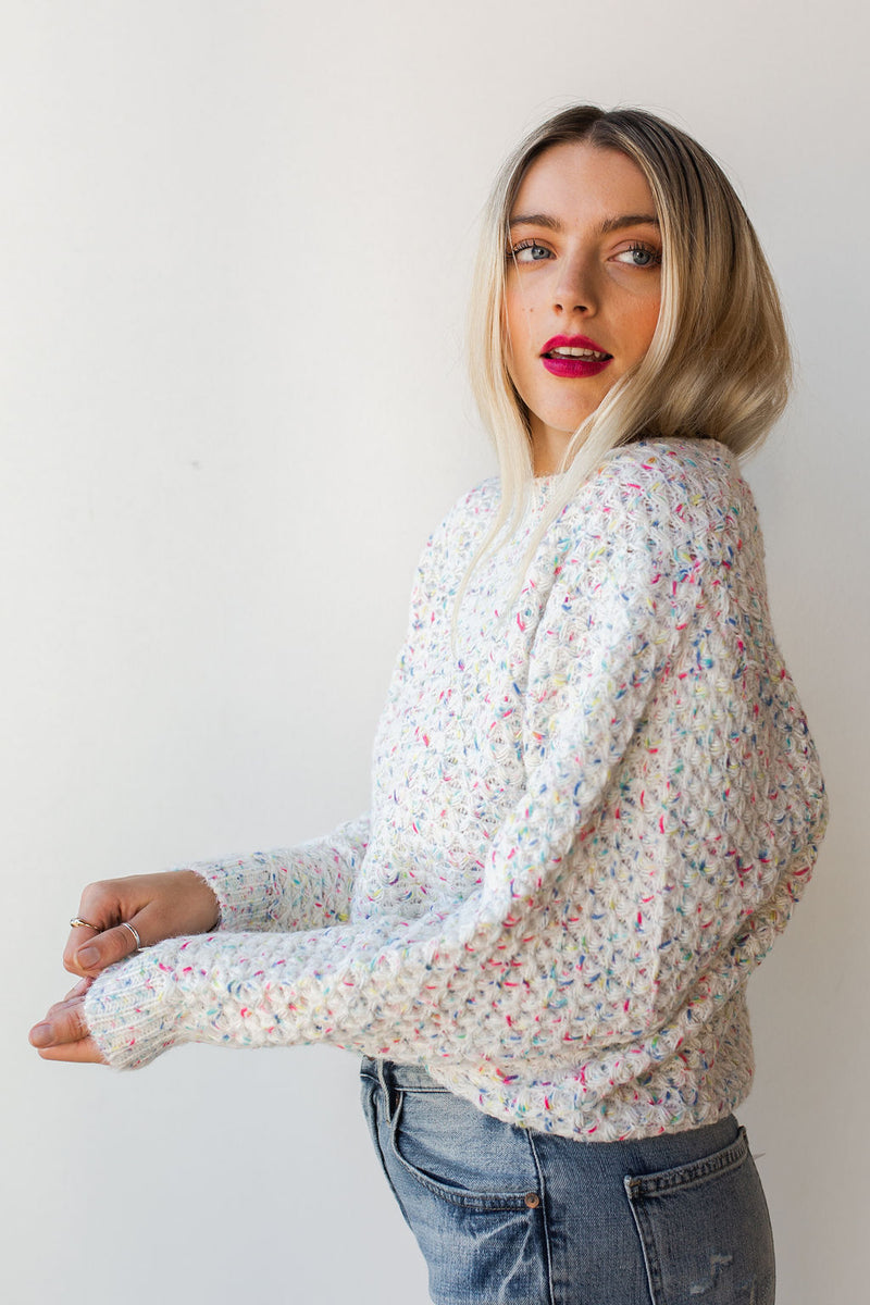 mode, color pop sweater