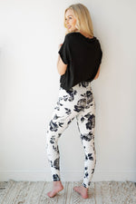 mode, midnight roses leggings