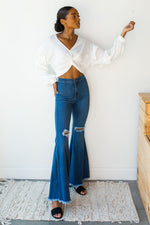 mode, front twist cropped top
