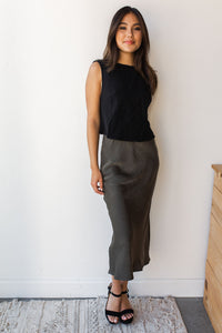 mode, sweet and simple middy skirt