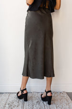 mode, sweet and simple middy skirt