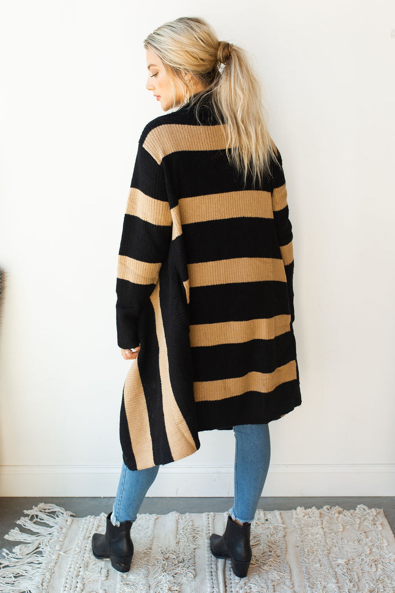 mode, chunky striped long cardi