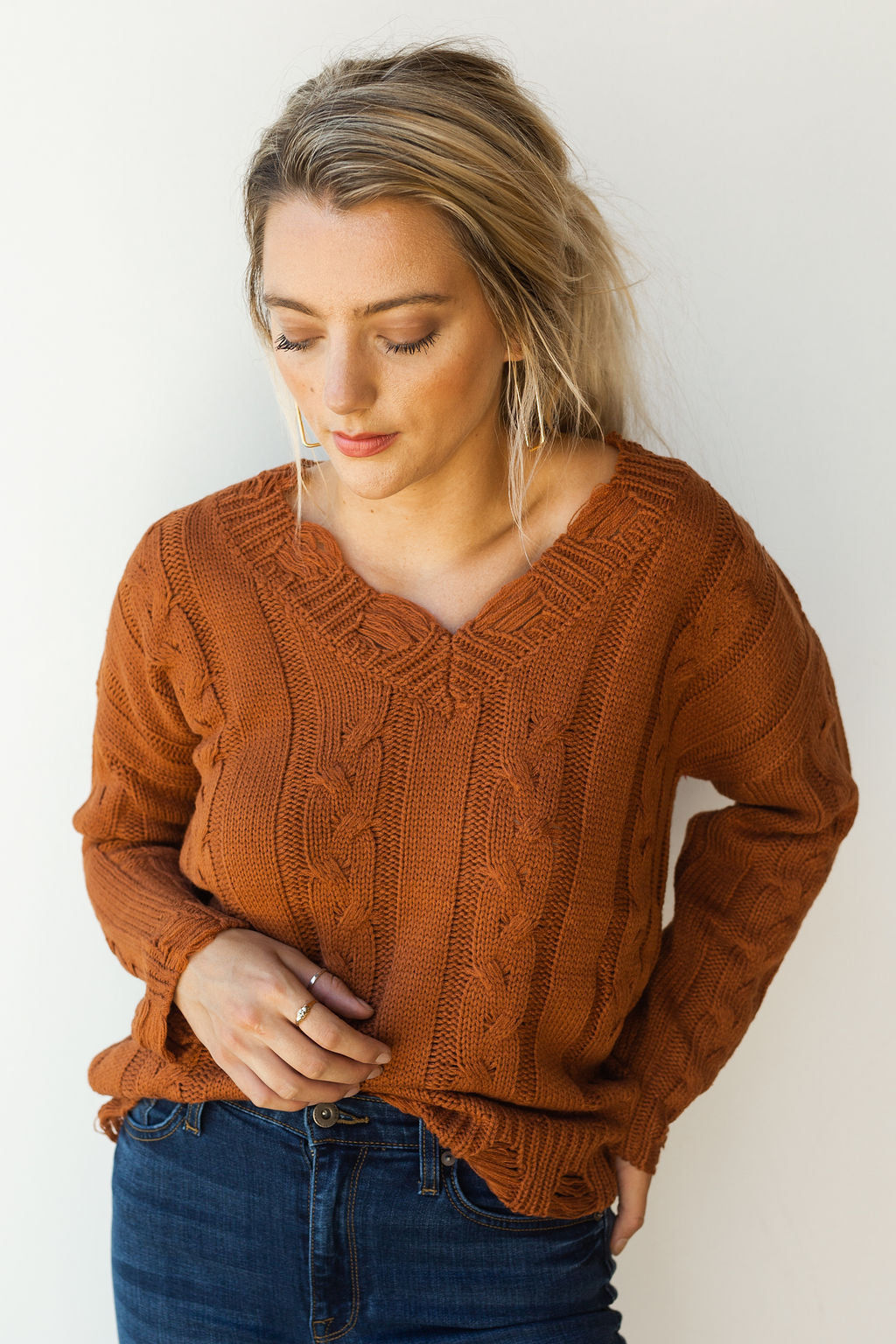 mode, Sadie loose knit v neck sweater