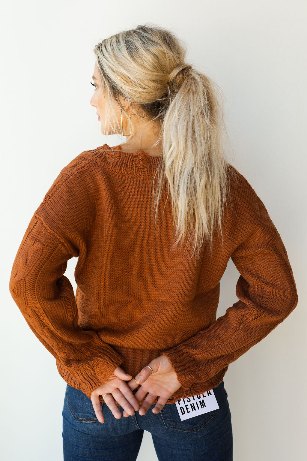 mode, Sadie loose knit v neck sweater