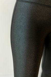 mode, foiled scale print leggings