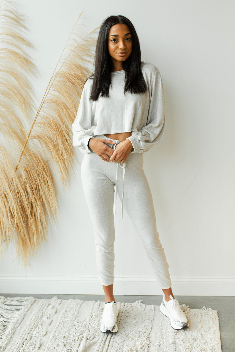 mode, just the basic joggers (set)