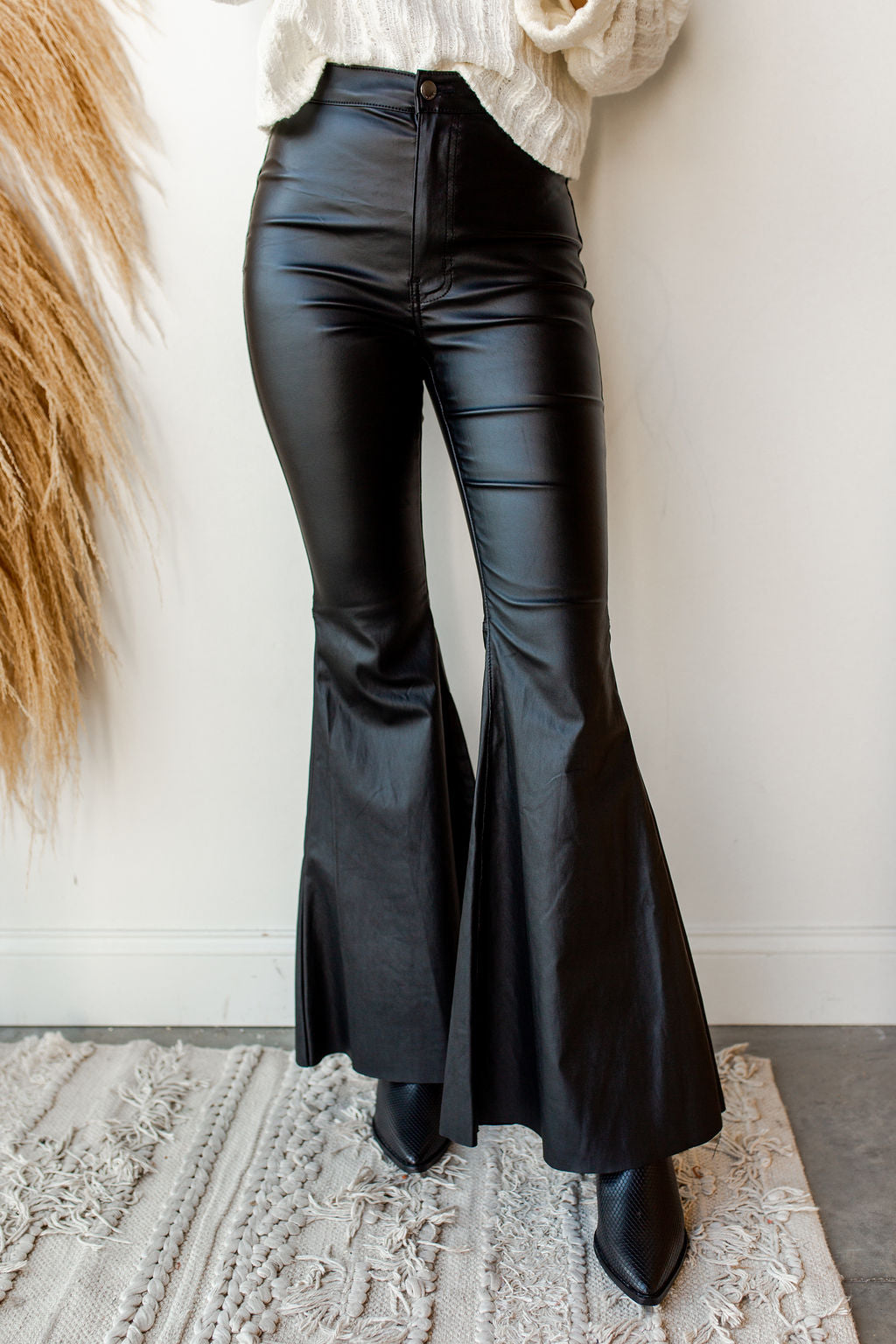 mode, hold on faux leather flares