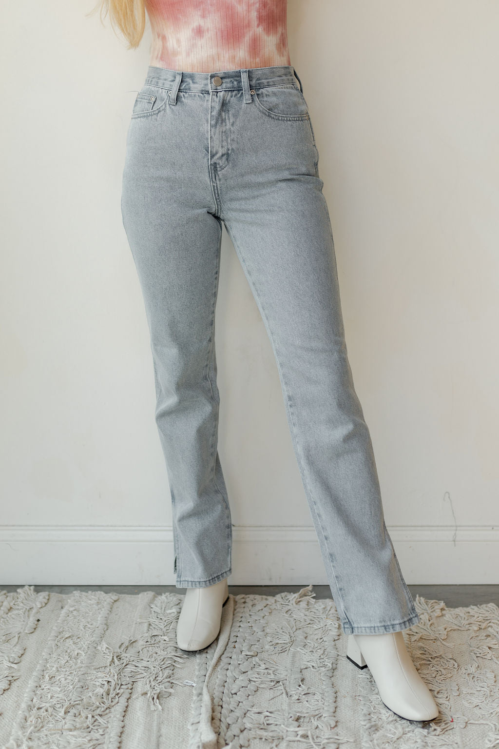 mode, cool girl straight denim