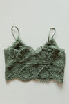 mode, crochet lace bralette