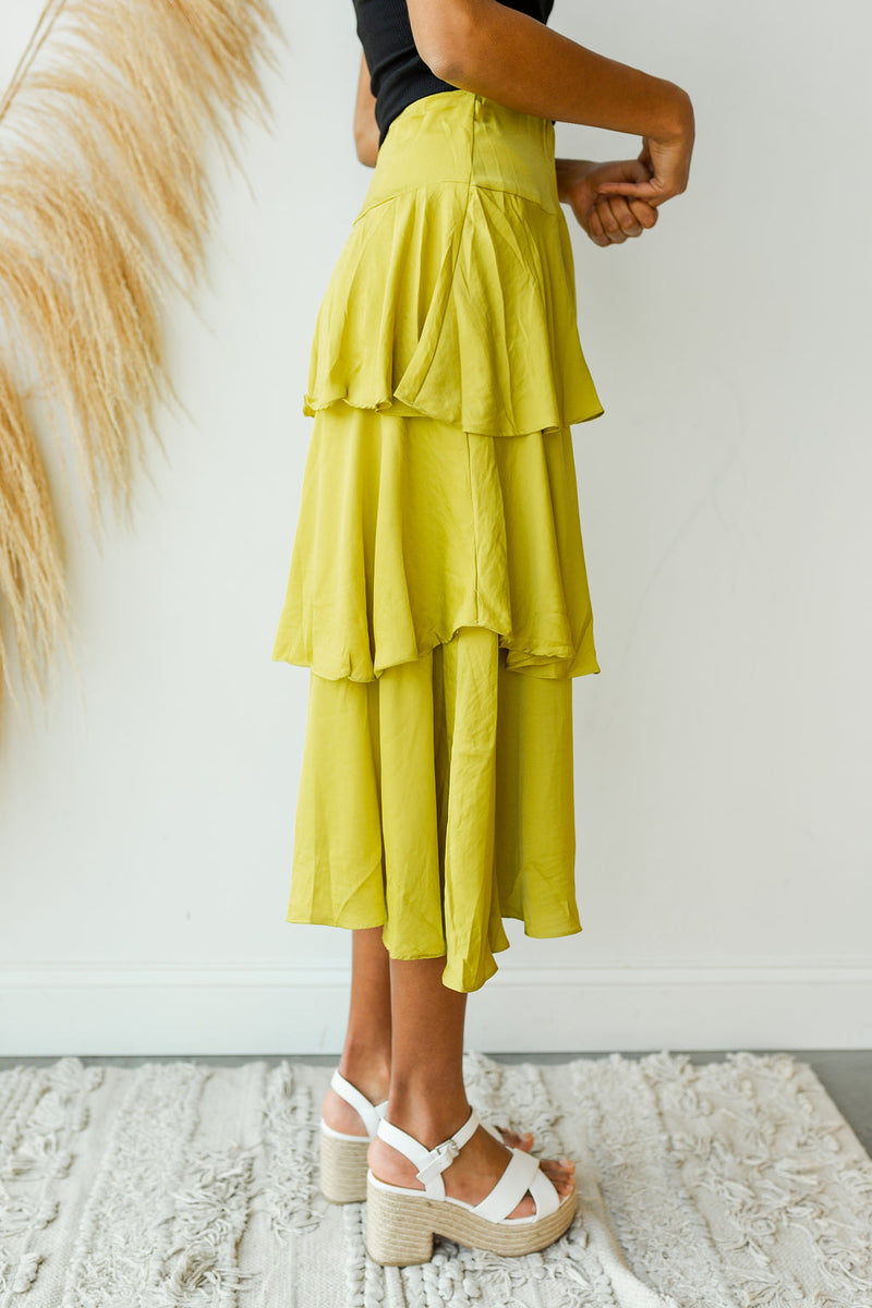 mode, confident steps layered skirt