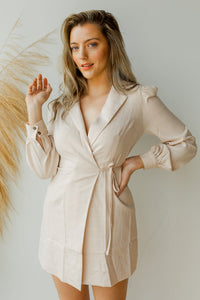 mode, running the show dress