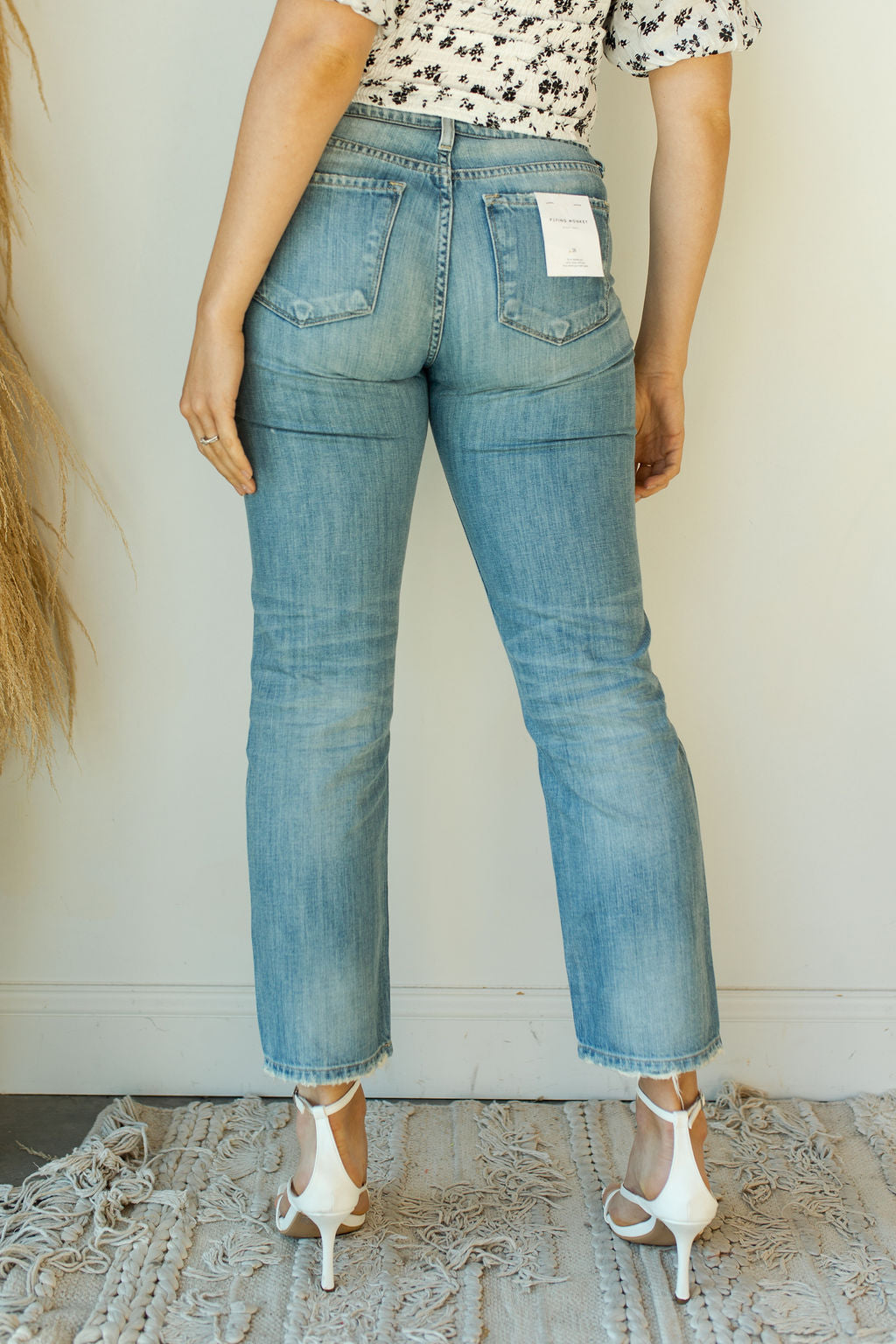 mode, frequency mid rise straight fit