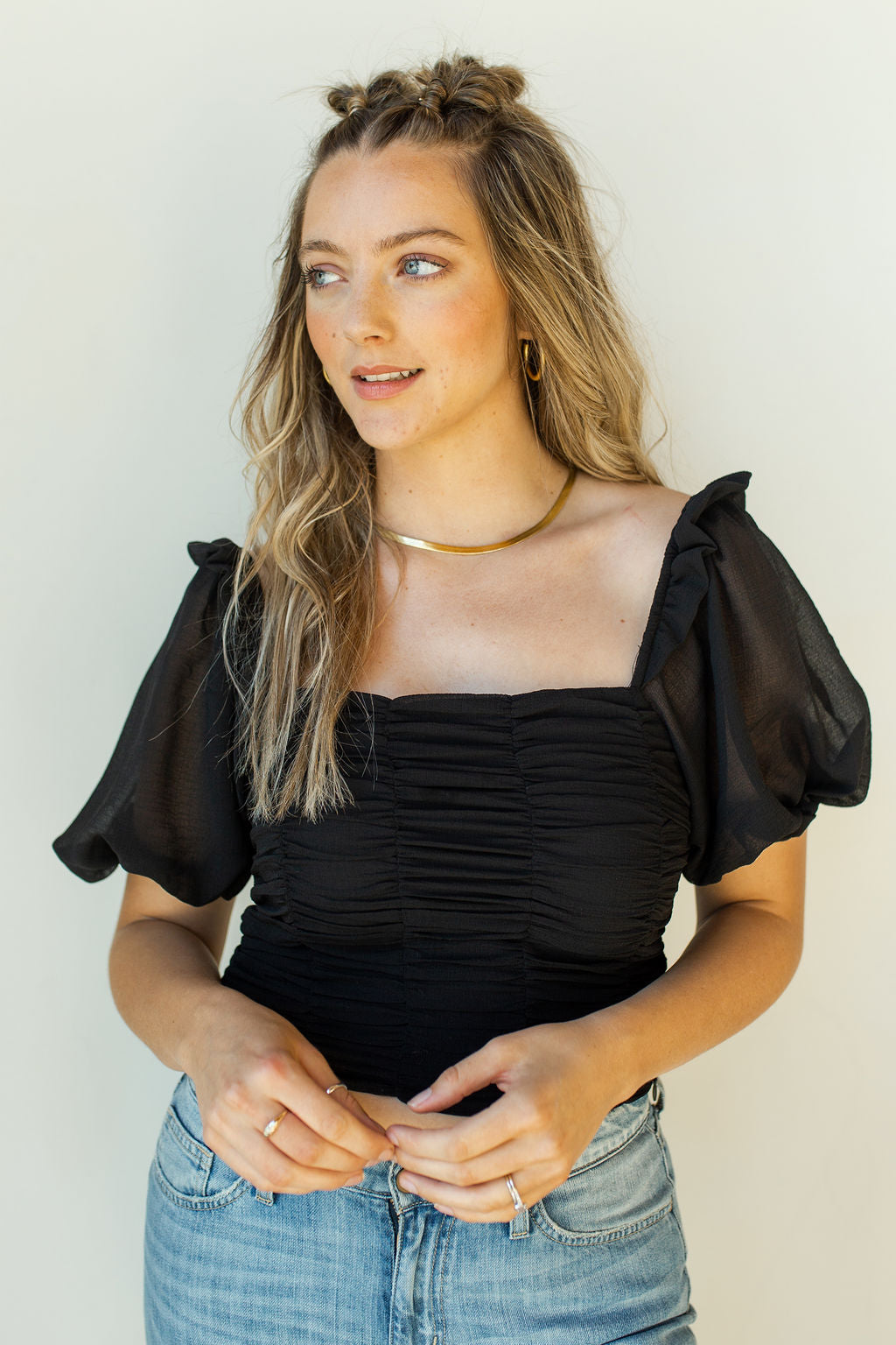 mode, iconic ruched top