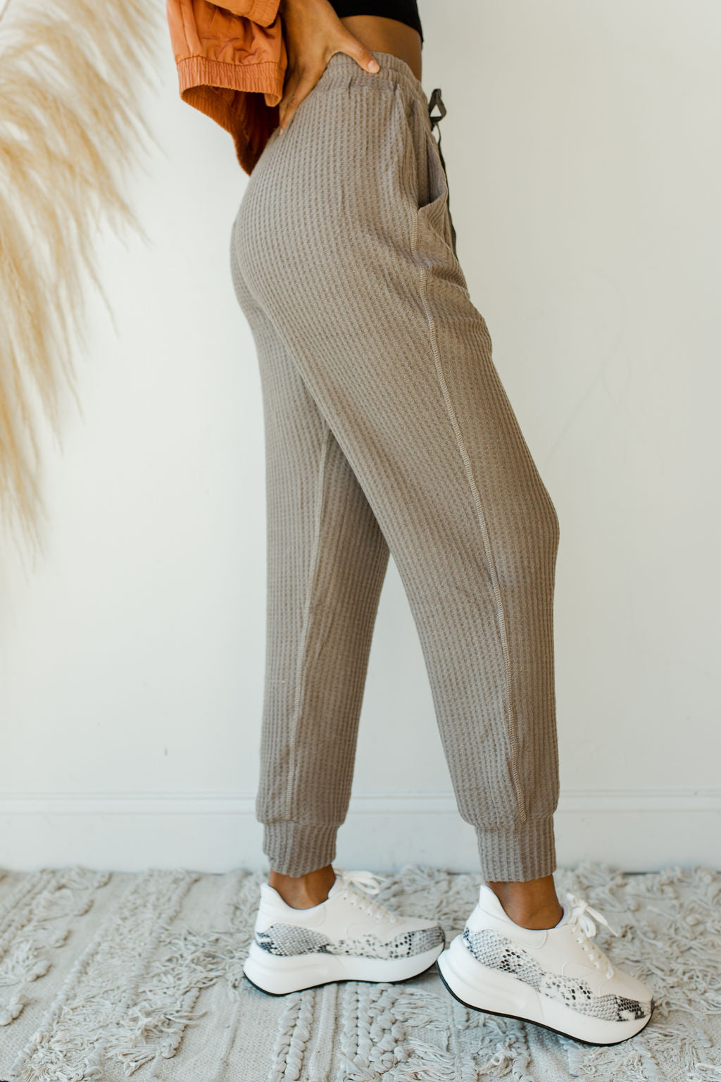 mode, morning waffles joggers