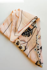 mode, pink florals scarf