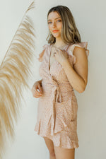 mode, Ditsy print floral dress