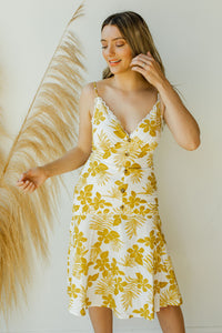 mode, yellow blooms midi dress