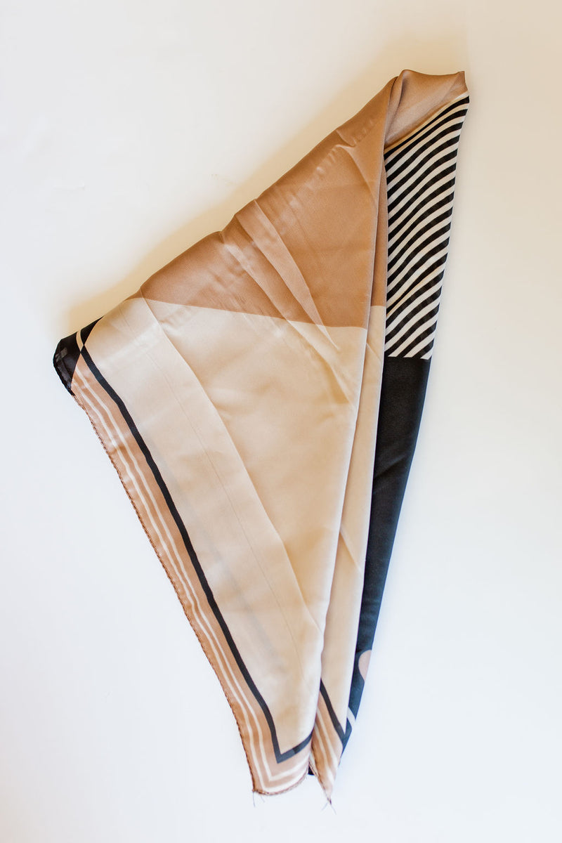 mode, cocoa stripes scarf