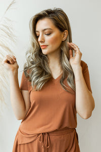 mode, v neck short sleeve