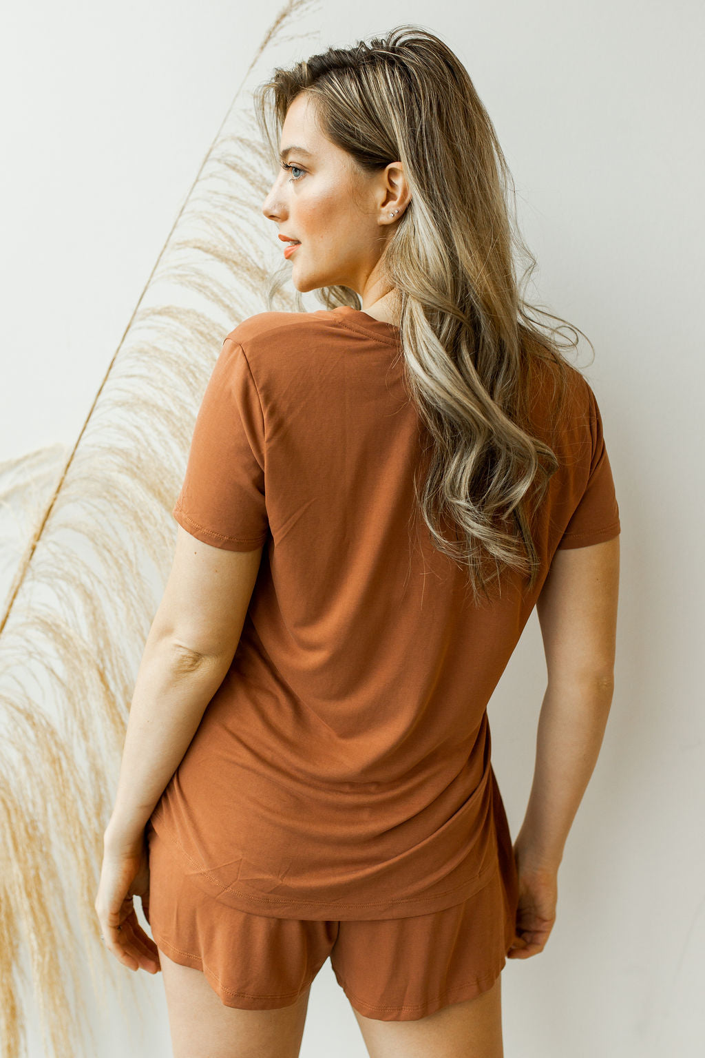 mode, v neck short sleeve