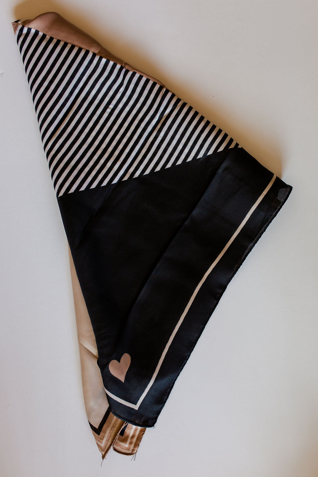 mode, cocoa stripes scarf