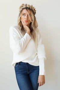 mode, the fur details sweater