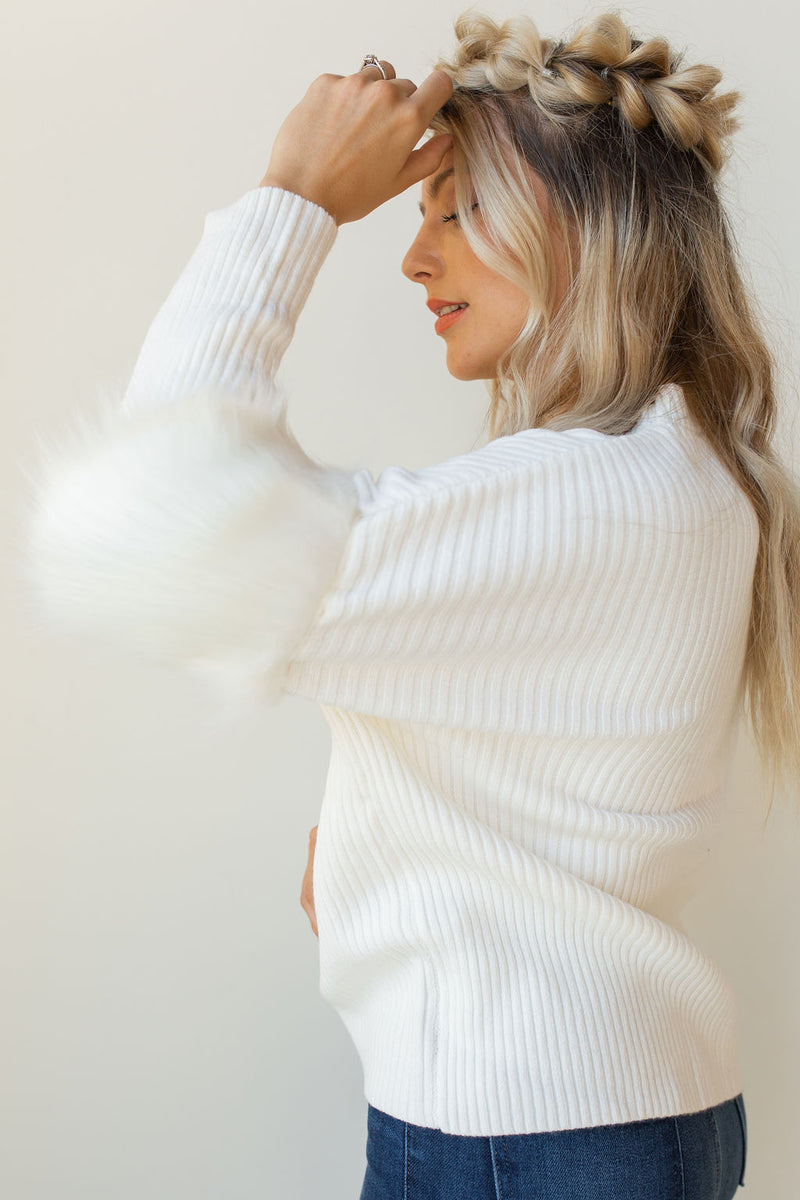 mode, the fur details sweater