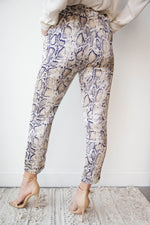 mode, snakeskin high waist trousers