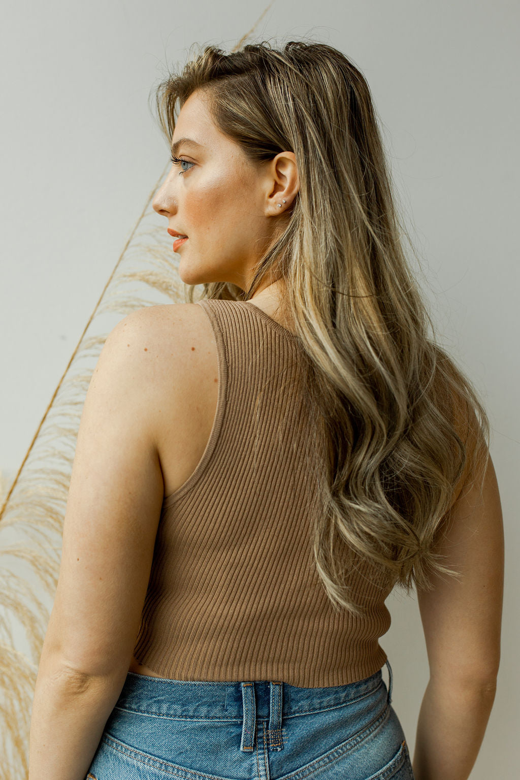 mode, intentions crop tank