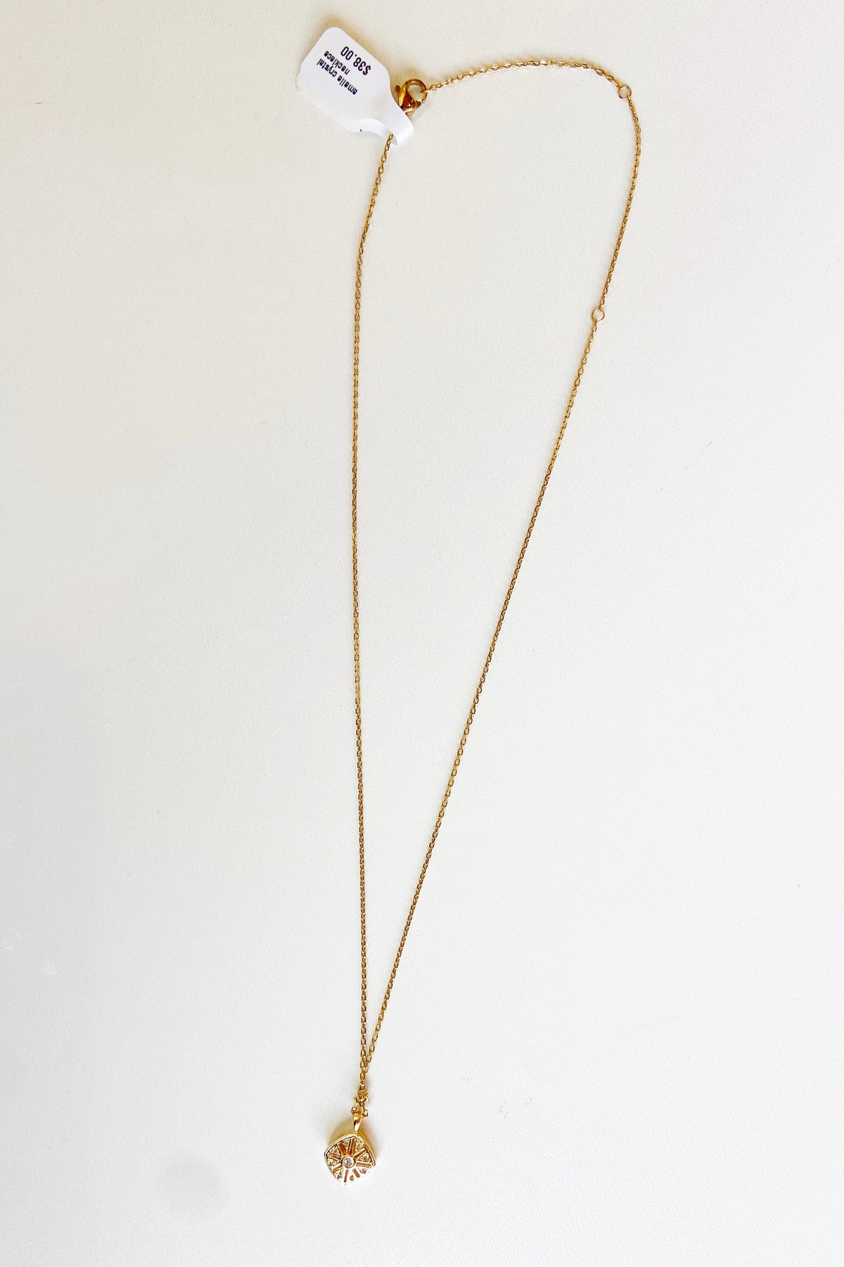 mode, amelia crystal necklace