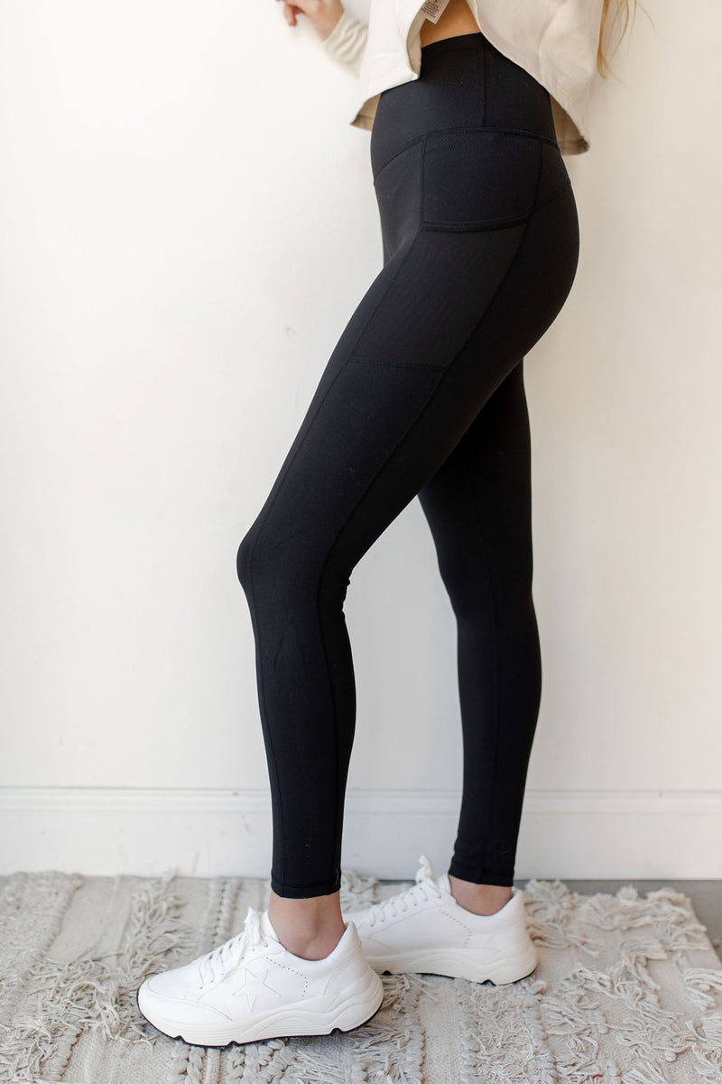 mode, highwaist essential leggings