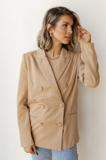 mode, sleek oversized blazer
