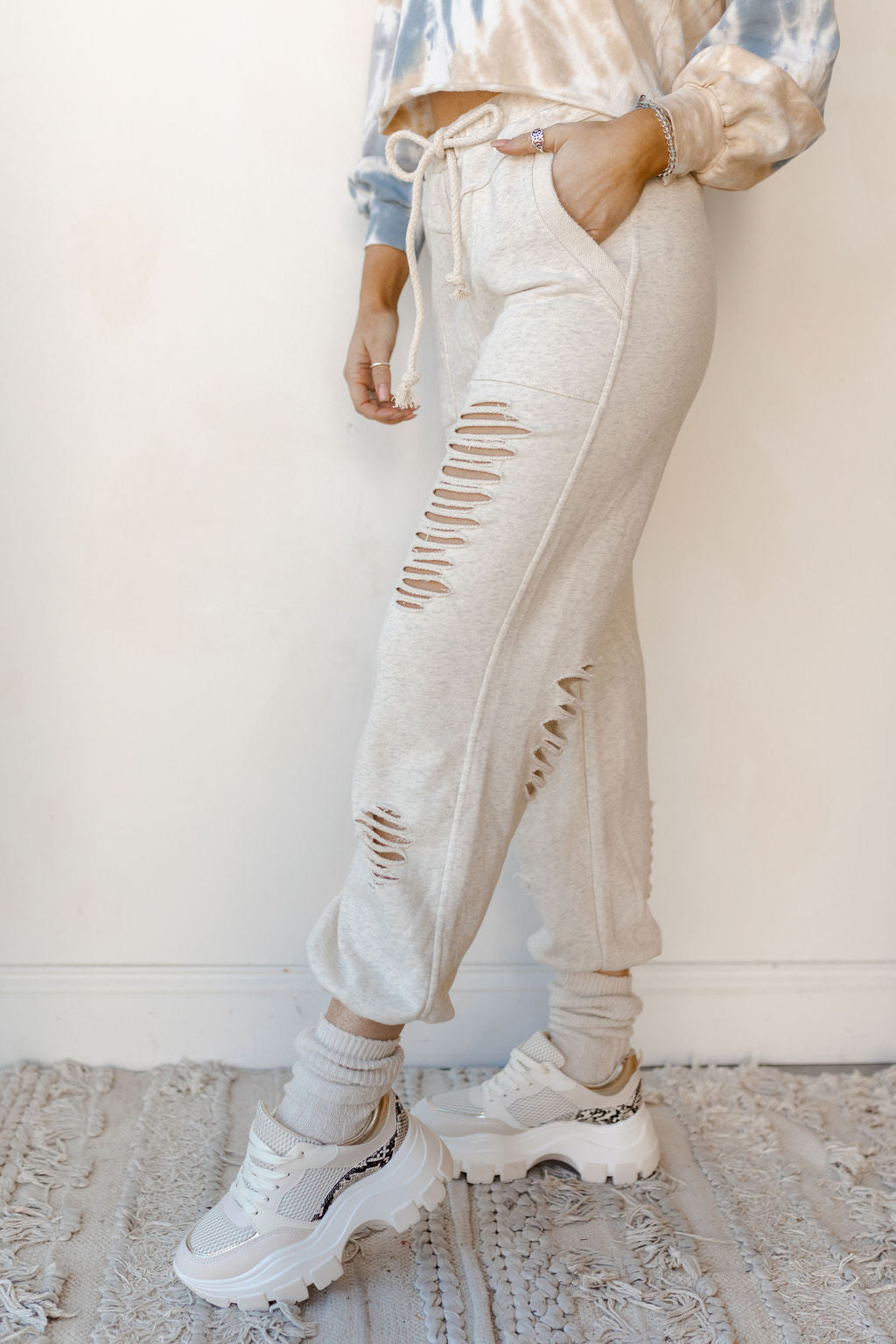mode, thrashing joggers